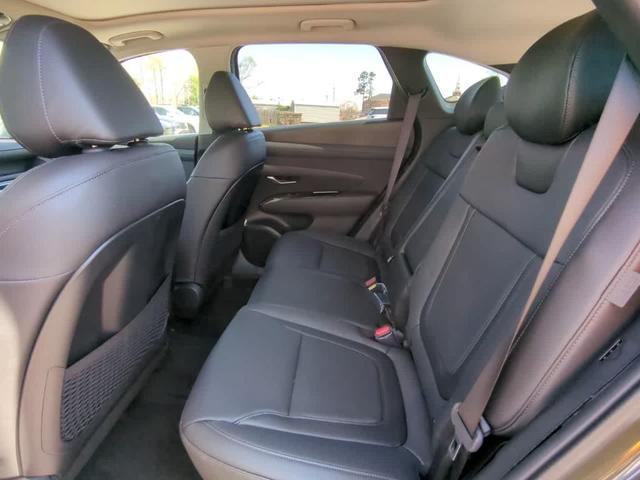 Photo of 2025 Green Hyundai TUCSON