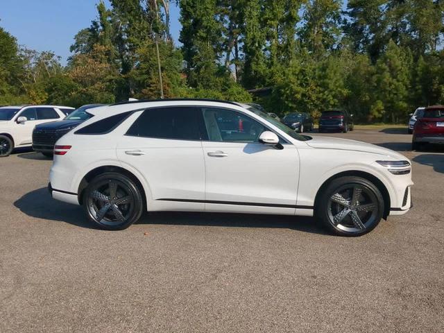 Photo of 2025 Uyuni White Genesis GV70