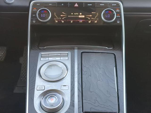 Photo of 2022 Adriatic Blue Genesis GV80