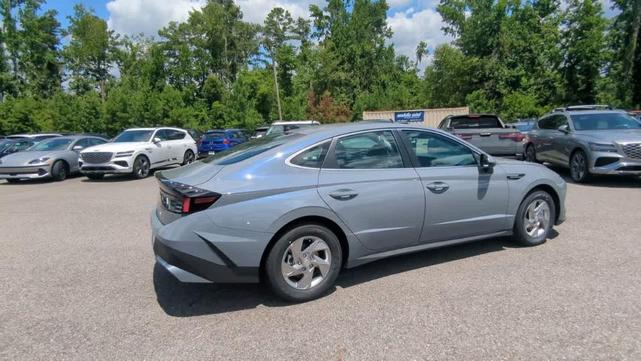 Photo of 2025 Blue Hyundai SONATA