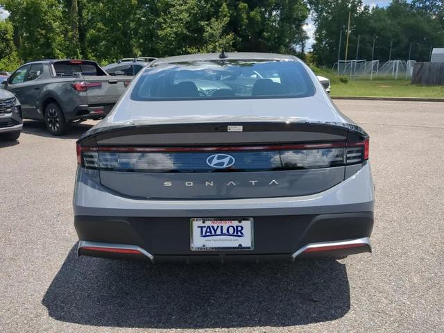 Photo of 2025 Blue Hyundai SONATA