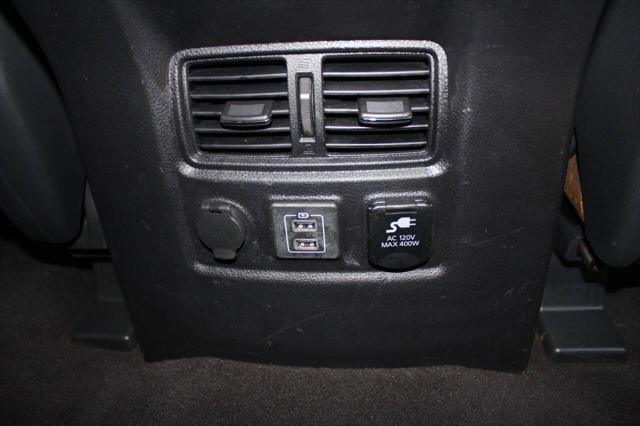 Photo of 2019 White Nissan Titan XD