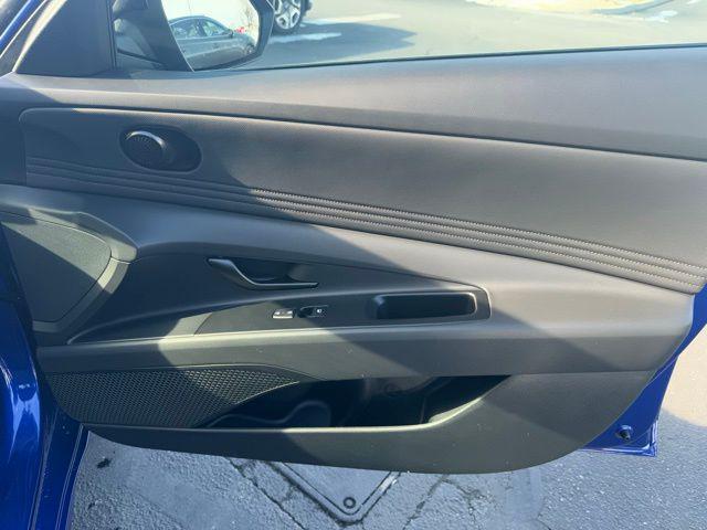 Photo of 2025 Intense Blue Hyundai ELANTRA