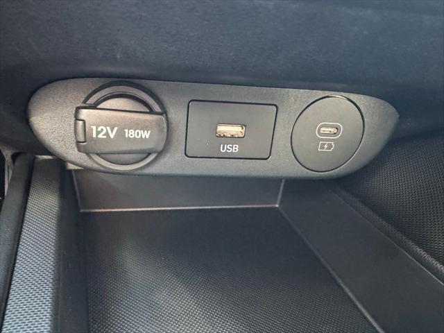 Photo of 2025 Fluid Metal Hyundai ELANTRA