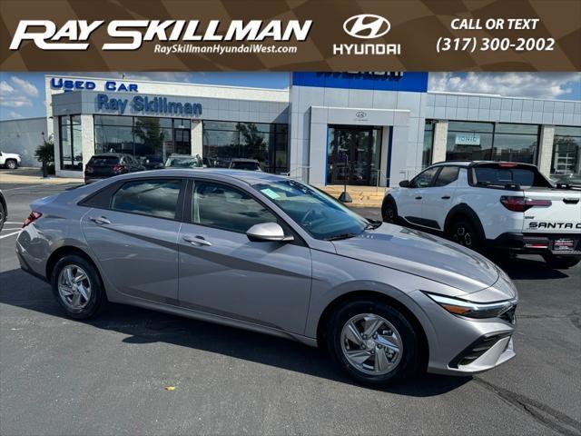 Photo of 2025 Fluid Metal Hyundai ELANTRA