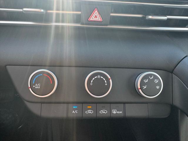 Photo of 2025 Fluid Metal Hyundai ELANTRA