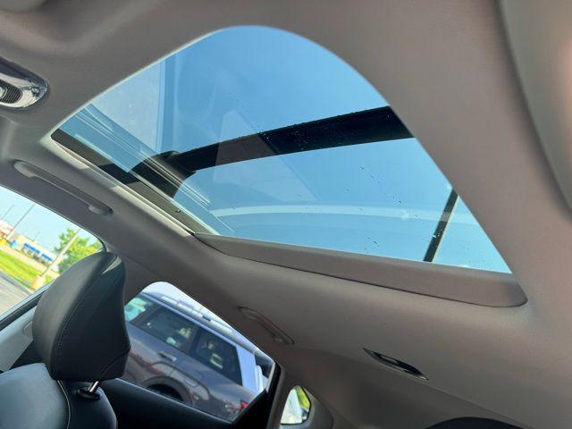 Photo of 2026 Atlas White Hyundai KONA