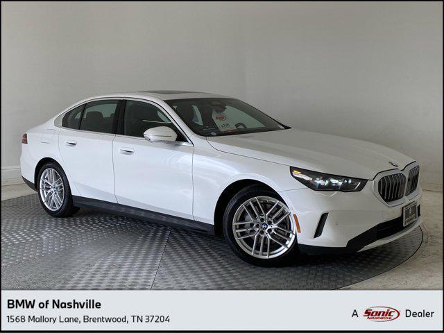 2024 BMW 530