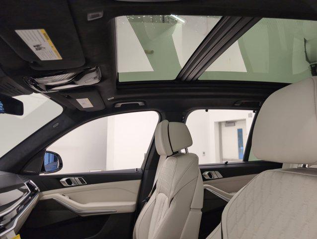 Photo of 2026 Alpine White BMW X5