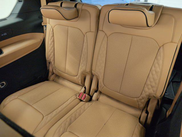 Photo of 2025 Baltic Gray Metallic Clearcoat Jeep Grand Cherokee L