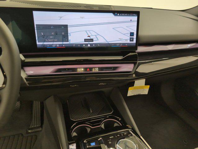 Photo of 2026 Oxide Grey Metallic BMW i5