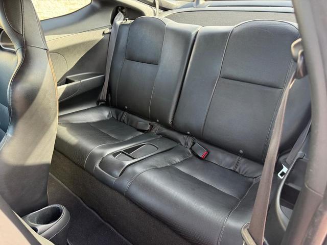 Photo of 2005 Orange Acura RSX