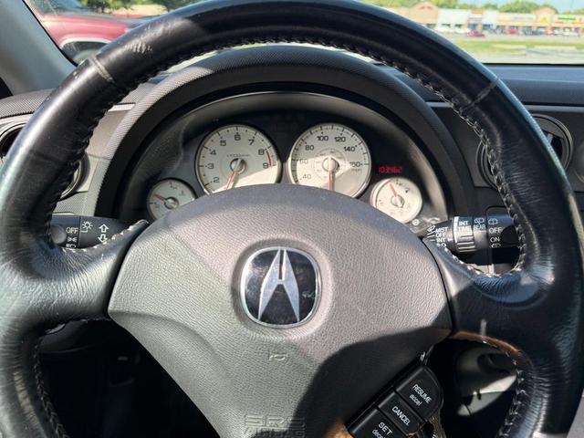 Photo of 2005 Orange Acura RSX
