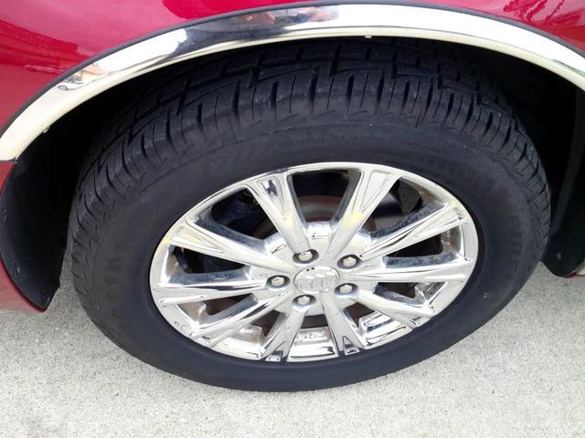 Photo of 2009 Red Buick Lucerne
