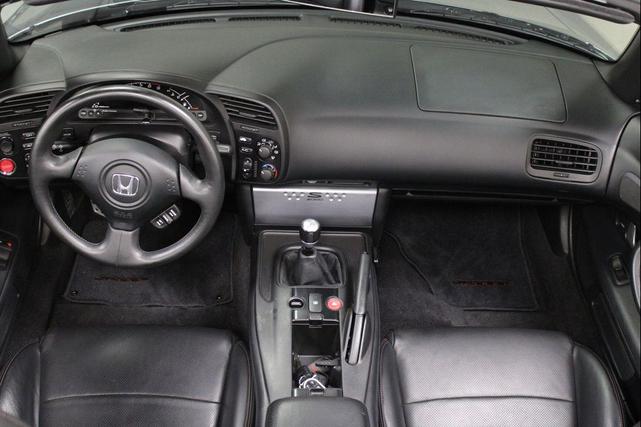 Photo of 2008 Gray Honda S2000