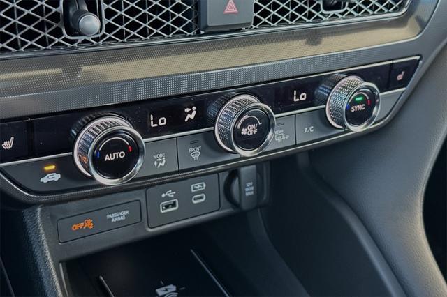Photo of 2025 Majestic Black Pearl Acura Integra