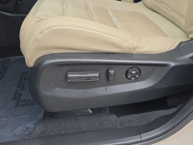 Photo of 2019 Sandstorm Metallic Honda CR-V