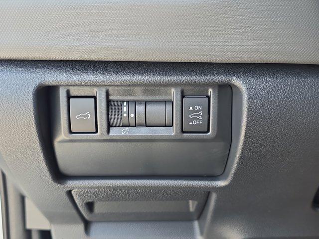 Photo of 2025 Crystal White Pearl Subaru Forester