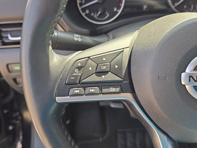 Photo of 2022 Black Nissan Sentra
