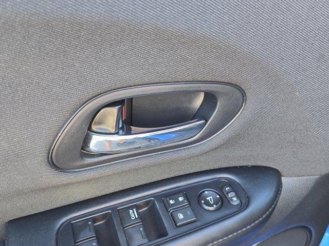 Photo of 2022 Aegean Blue Metallic Honda HR-V