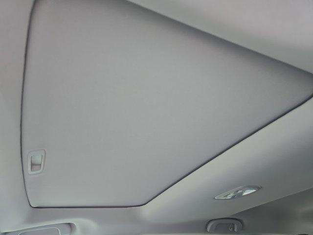 Photo of 2025 Crystal White Pearl Subaru Outback