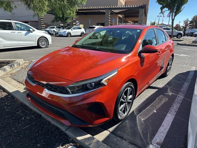 Photo of 2022 Fire Orange Kia Forte