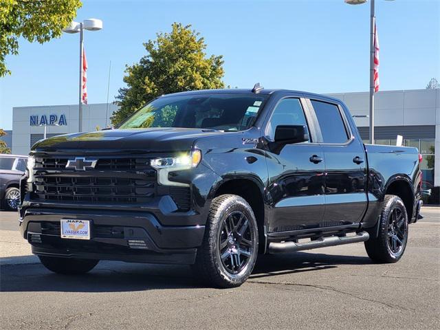 Photo of 2023 Black Chevrolet Silverado 1500