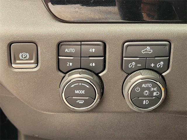 Photo of 2023 Black Chevrolet Silverado 1500