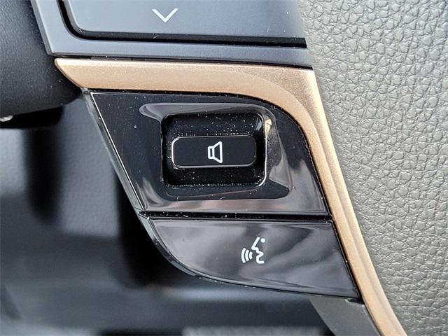 Photo of 2025 Heavy Metal/Black Toyota Crown