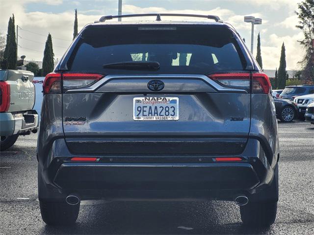 Photo of 2021 Silver Sky Metallic w/Midnight Black Roof Toyota RAV4 Prime