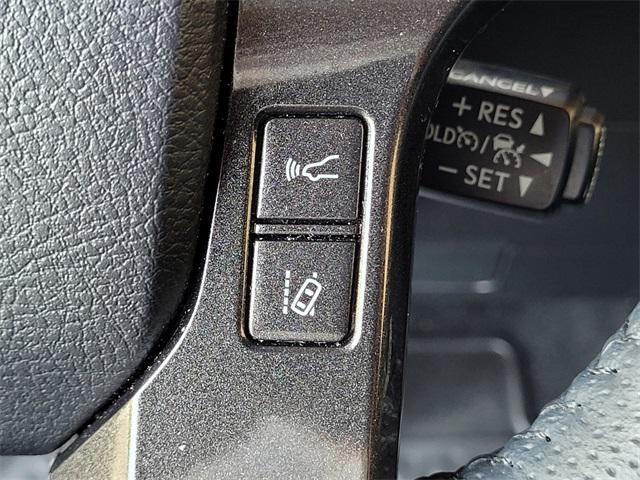 Photo of 2023 White Toyota 4Runner