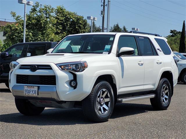 Photo of 2023 White Toyota 4Runner