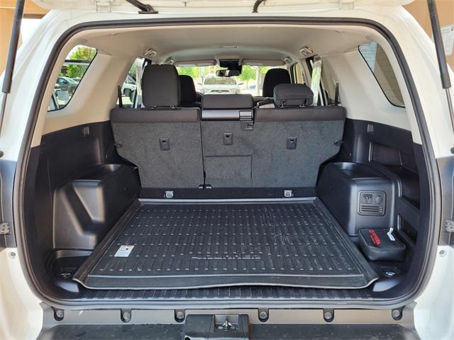 Photo of 2023 White Toyota 4Runner
