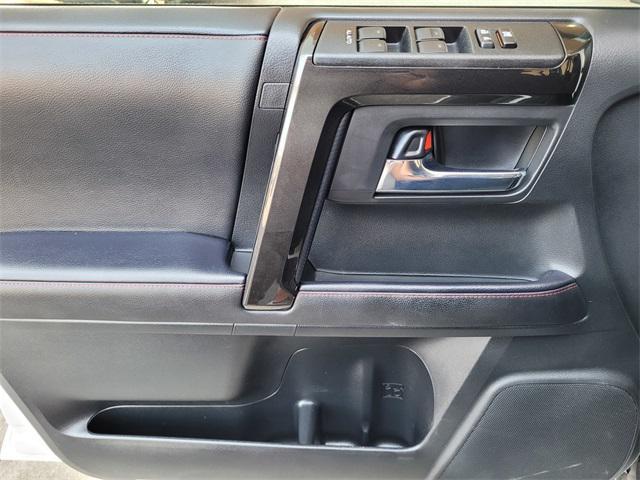 Photo of 2023 White Toyota 4Runner