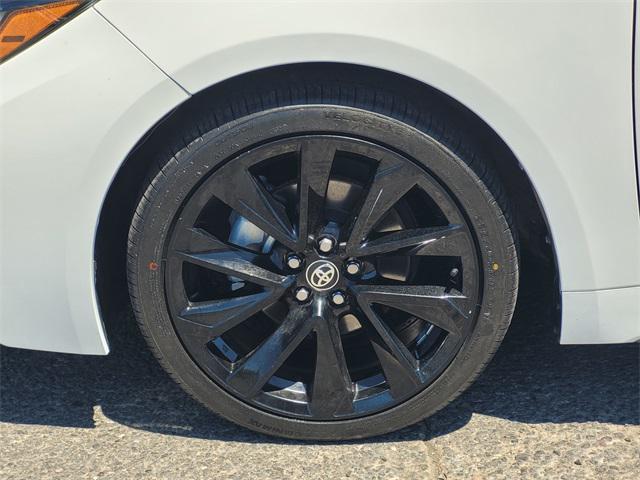 Photo of 2021 White Toyota Corolla