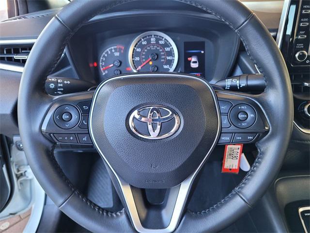 Photo of 2021 White Toyota Corolla