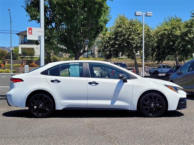 Photo of 2021 White Toyota Corolla