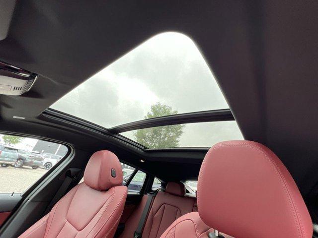 Photo of 2025 Aventurin Red Metallic BMW X4