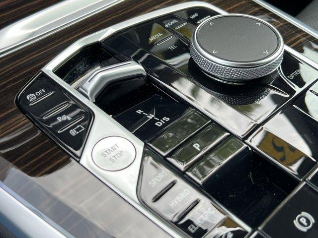 Photo of 2025 Gray Metallic BMW X5 PHEV
