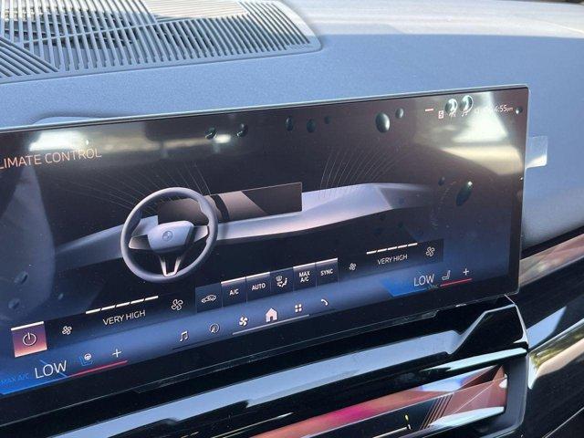 Photo of 2025 Gray Metallic BMW i5
