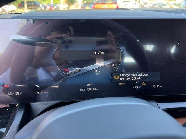 Photo of 2025 Gray Metallic BMW i5