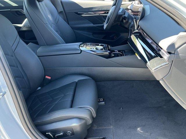 Photo of 2025 Gray Metallic BMW i5