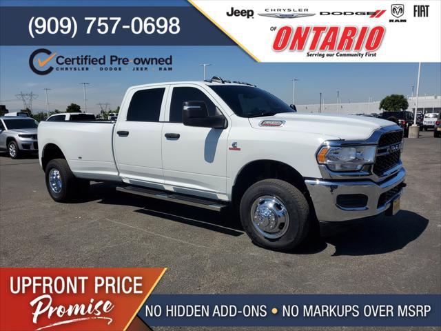 Photo of 2024 White RAM 3500