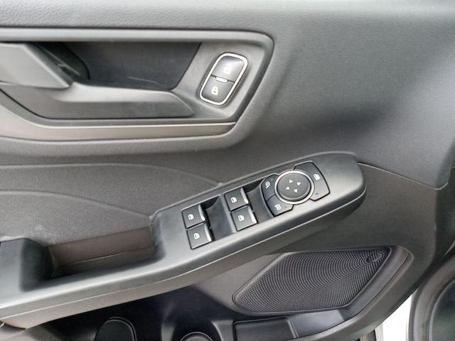 Photo of 2024 Iconic Silver Metallic Ford Escape