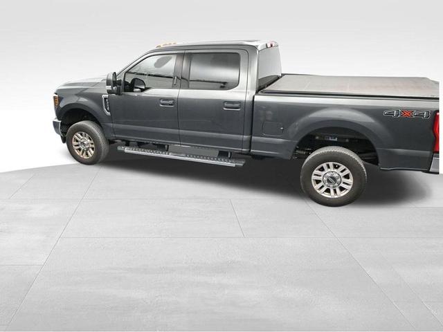 Photo of 2019 Magnetic Metallic Ford F-250