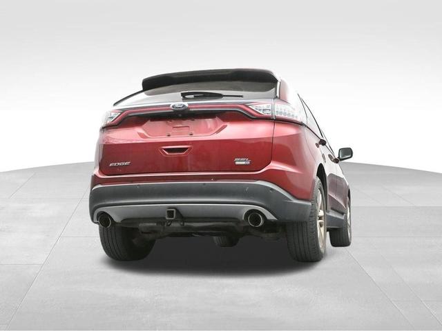 Photo of 2015 Ruby Red Metallic Tinted Clearcoat Ford Edge