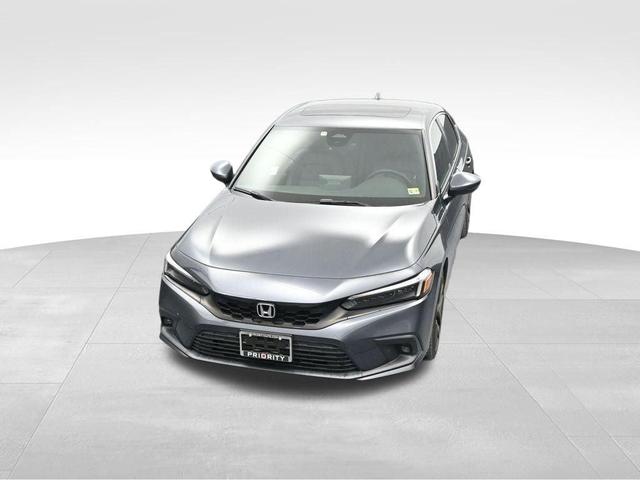 Photo of 2022 Sonic Gray Pearl Honda Civic