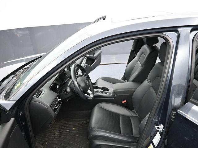 Photo of 2022 Sonic Gray Pearl Honda Civic