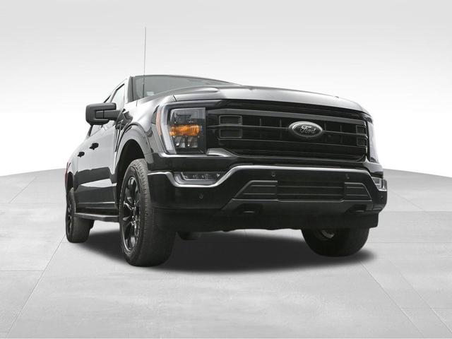 Photo of 2022 Agate Black Metallic Ford F-150
