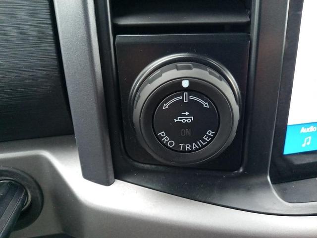 Photo of 2024 Oxford White Ford F-150